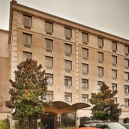 Surestay Plus Hotel By Best Western Houston Medical Center Bagian luar foto